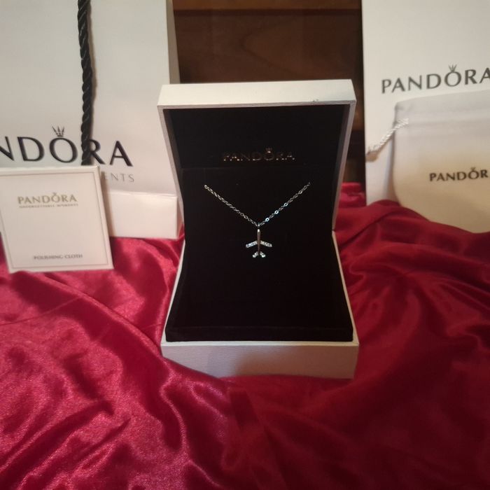 Цепочки ,браслеты Pandora