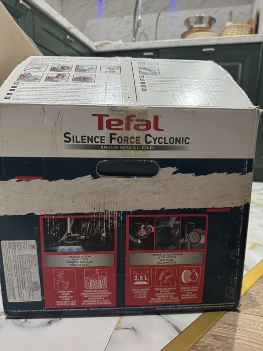 Пылесос Tefal Silence Force Cyclonic