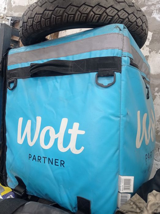 Термо короб WOLT курьерская