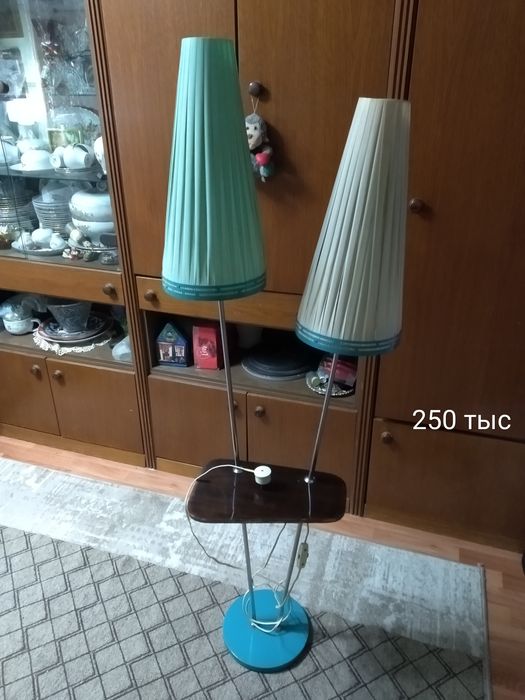 Торшер. Лампа настольная. Ночник. Лампа для фото. Люминесцентный.