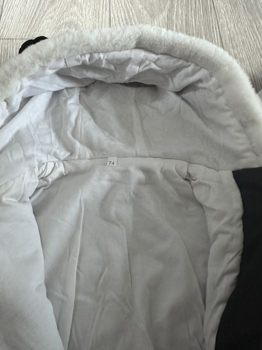 Комбинезон  74 размер со снудом и шапочкой