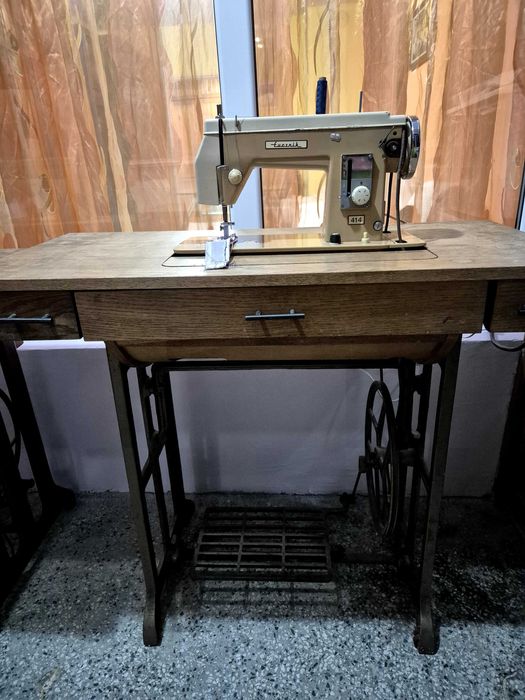 Продава ШЕВНИ МАШИНИ!!!