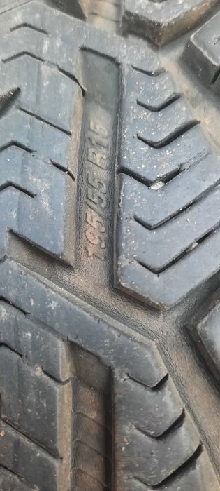 Разпродажба 4броя зимни гуми 195 55 15 8мм перфектни