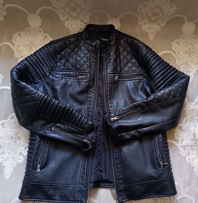 Кожанка чёткая..