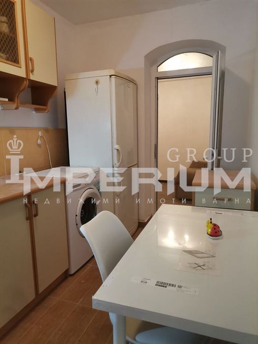 Дава се под наем Двустаен апартамент в Варна, Център - 30 кв.м за 357 € - Снимка #6