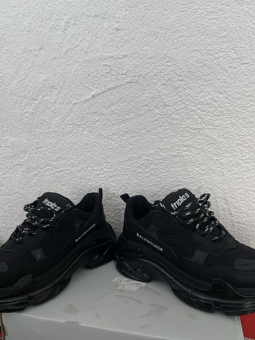 Balenciaga triple S