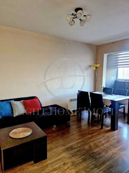 Продава се Двустаен апартамент в Пловдив, Кършияка - 50 кв.м за 1632 €/кв.м - Снимка #1