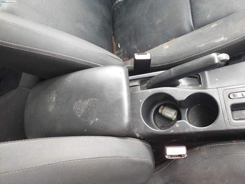 Cotiera Piele Completa cu Consola Nissan Qashqai J10 2007 - 2013 [K6634]