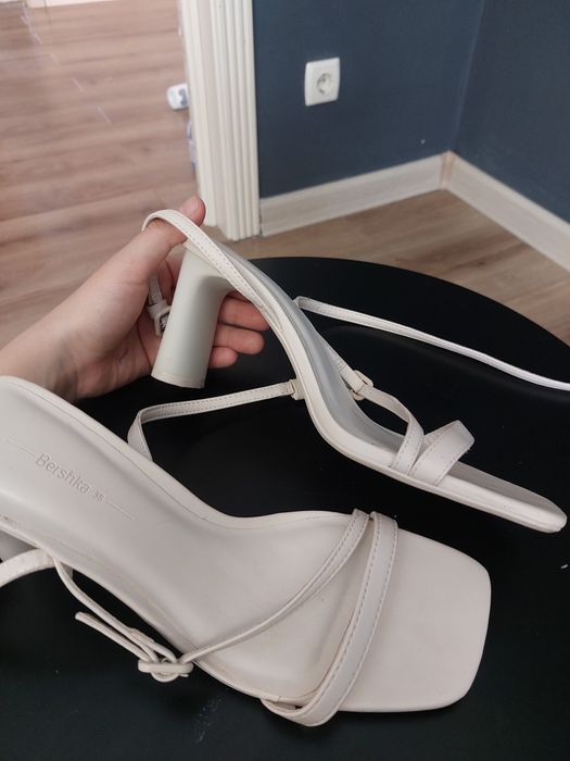 Туфли Bershka 38