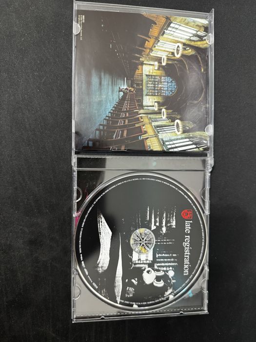 оригинальные рабочие CD-диски Kanye West, в идеальном состоянии.