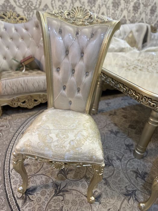 Yengi Stol Stul sotiladi