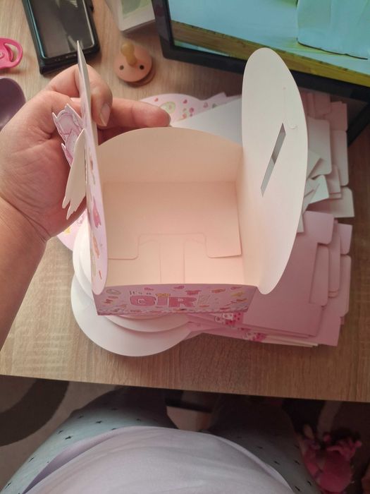 Cutii prăjituri eveniment