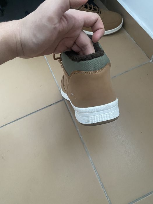 Зимние кросовки