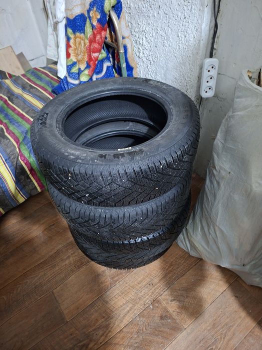 Продам покрышки шины