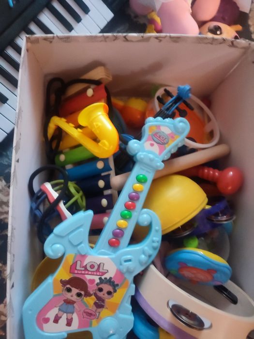 Продам детские муз.инструменты б/у