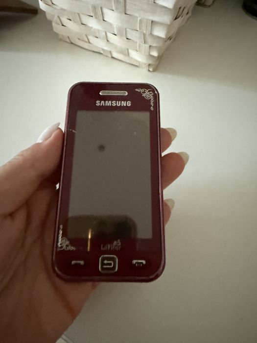 Продам телефон Samsung La Fleur