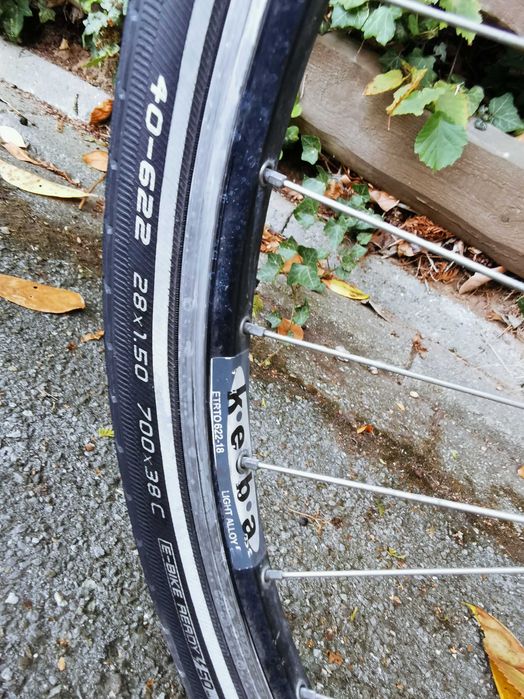 Aлуминиеви * велосипеди * колела* KTM veneto * 28''
