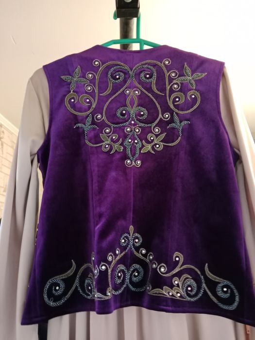 Женский камзол новый