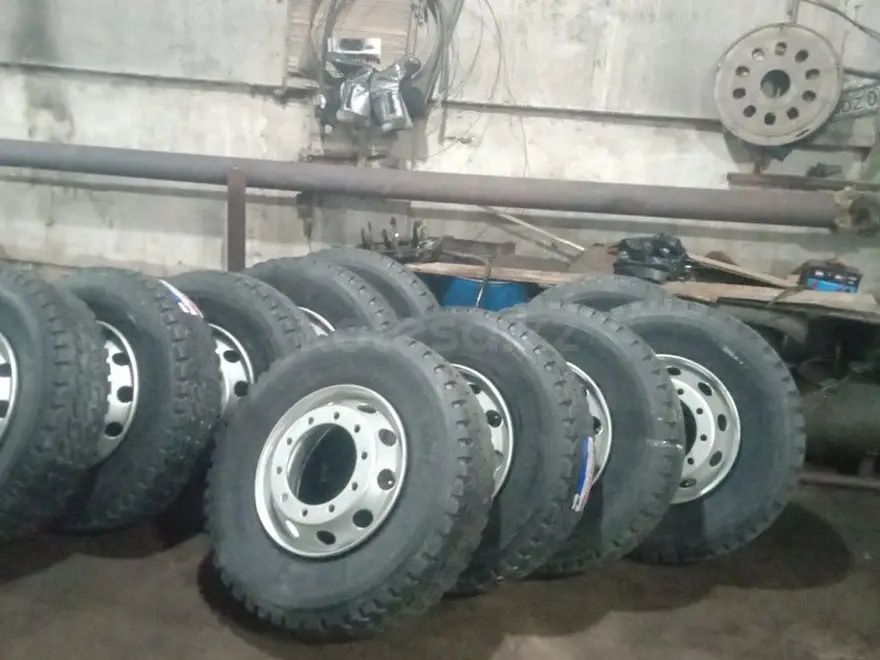 КАМАЗ с прицепом Алматинка