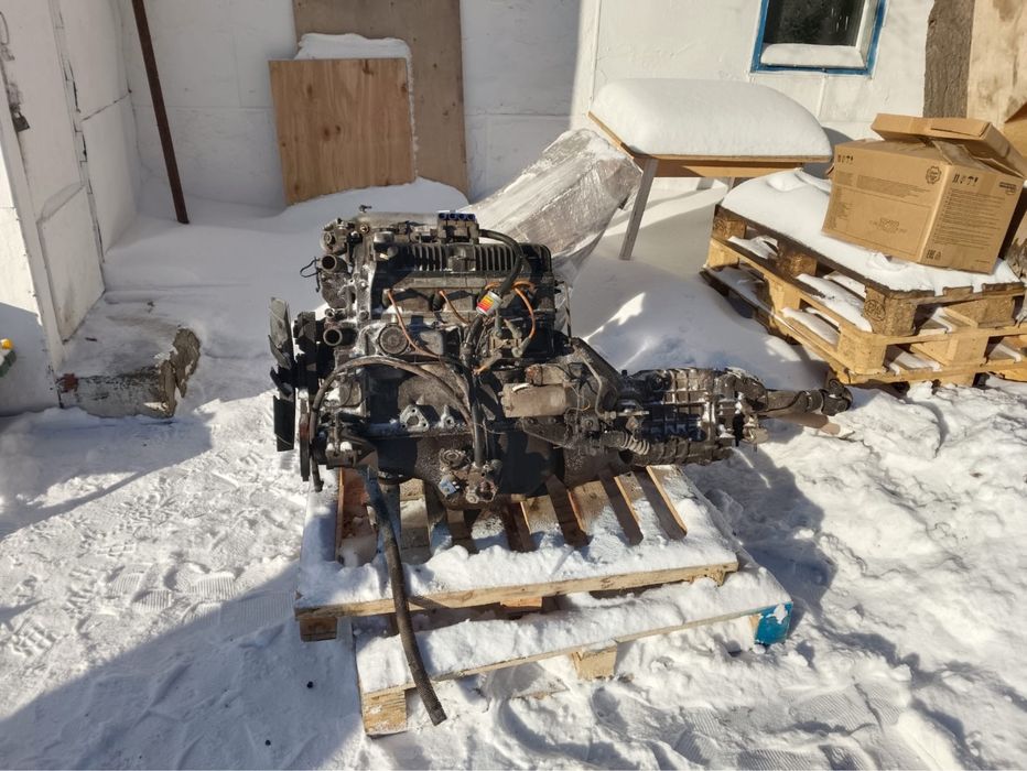 Продам двигатель коробку компьютер в сборе