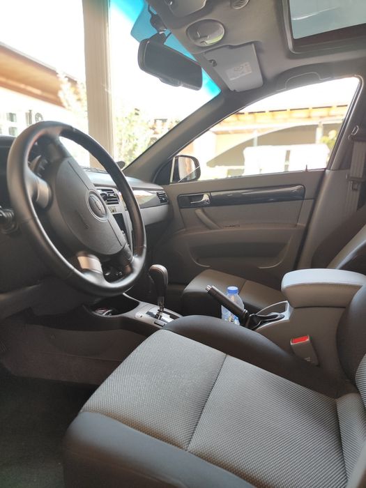 Chevrolet Gentra Elegant AT