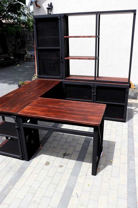 Mobilier pe comanda.Birou si comoda+ raft stil industrial.Orice model