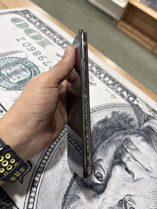 Apple iPhone Xs Max 256Gb/77%