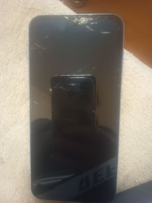 Продавам СамсунгА 15