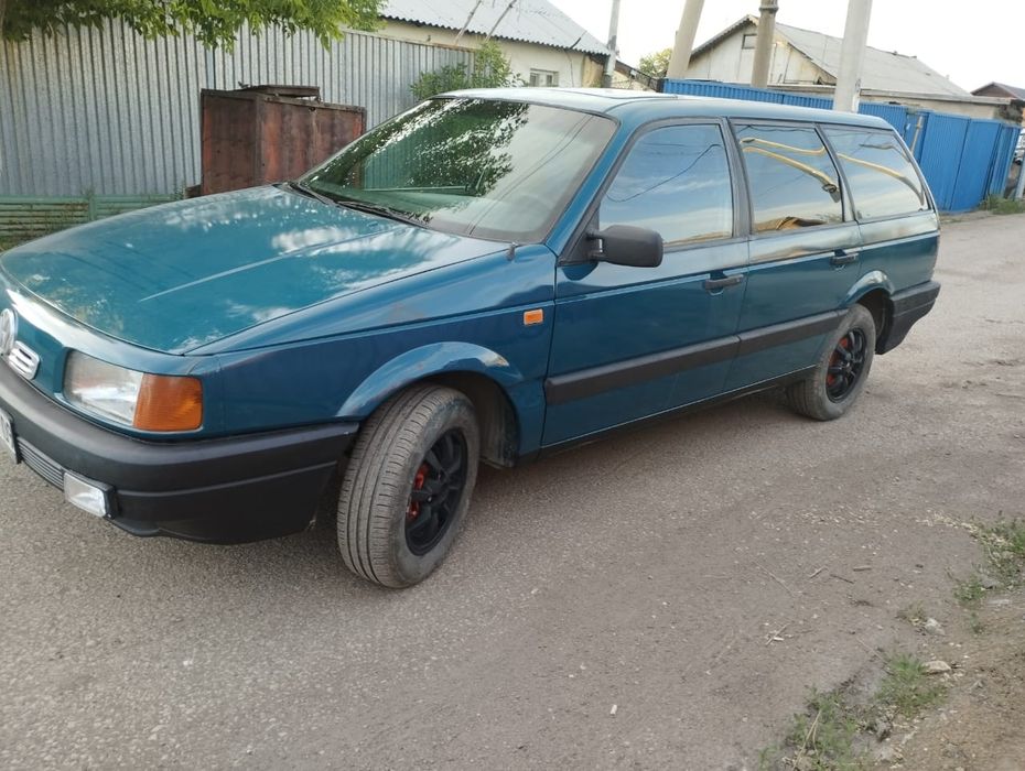 Продам хороший Пассат Б 3
