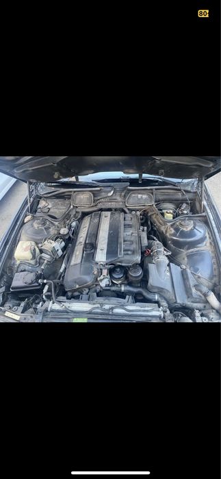 БМВ кузов е38 2.8 литра.