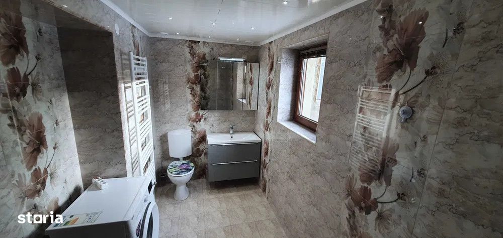 Casă individuală 6 camere  Rasnov