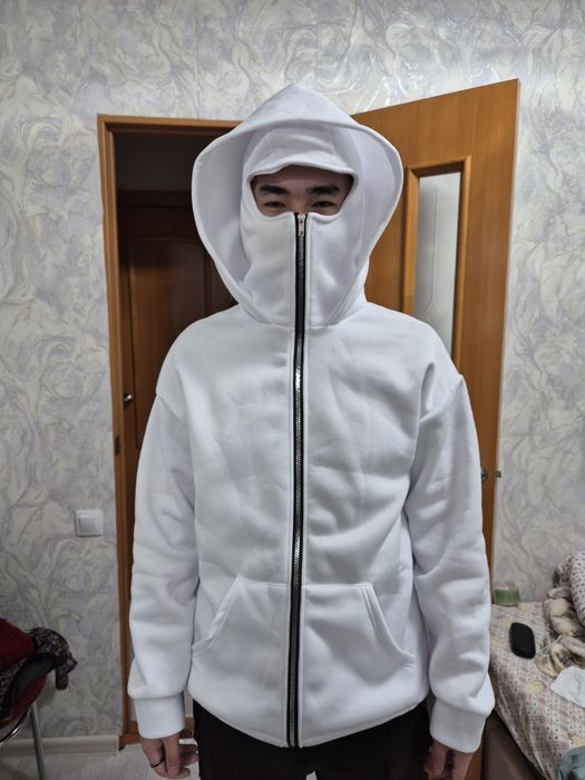 Продается толстовка