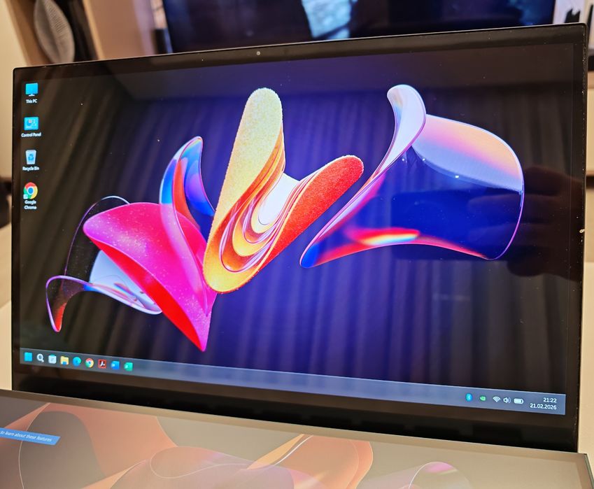 Laptop ultraportabil ASUS ZenBook Pro Duo UX581GV