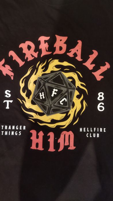 Футболка размер 46-48,новая , stranger things