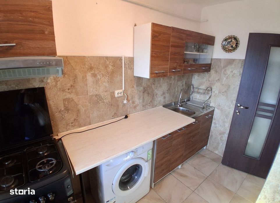 1 camera decomandat Canta 35 mp bloc 1980 mobilat Cod:160241