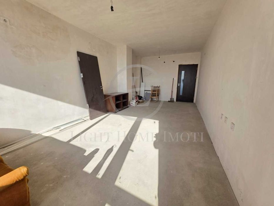 Продава се Тристаен апартамент в Пловдив, Тракия - 95 кв.м за 1685 €/кв.м - Снимка #3