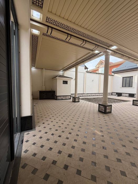 Ховли уй жой сотилади