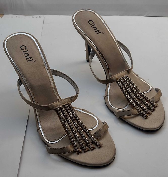 Sandale Cinti material satin cu toc si strass-uri marimea 39