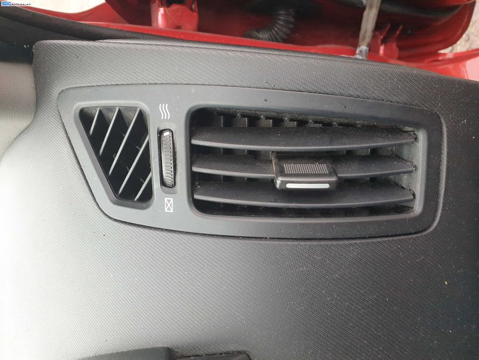 Gura Grila Guri Grile Aer Aerisire Ventilatie Bord Dreapta Kia Ceed 2007 - 2013 [K1352]