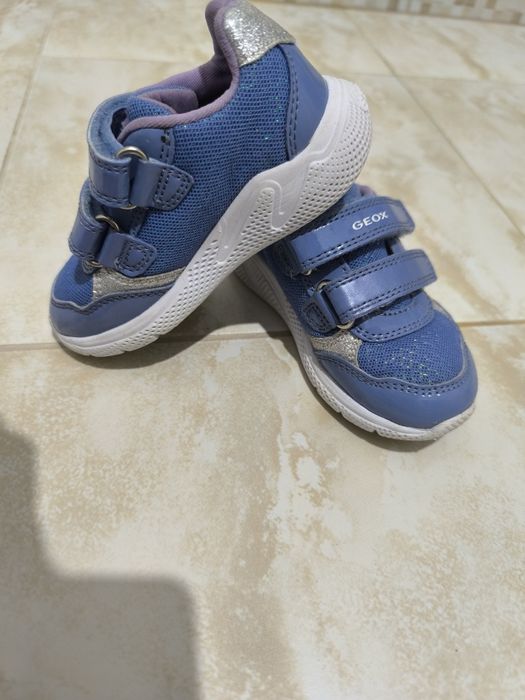 Adidași Geox mărimea 22