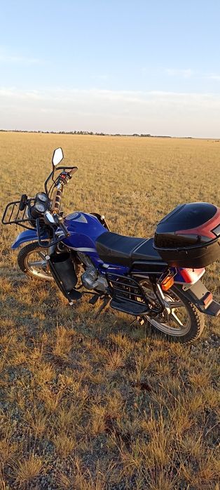 Продам мотоцикл YAQI-200