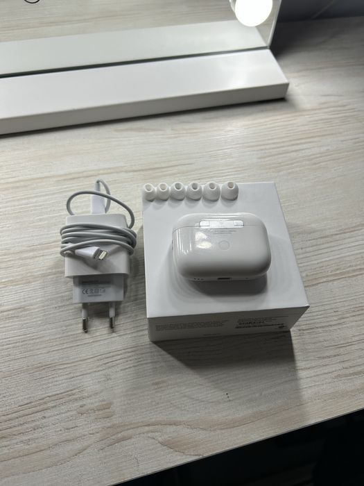 Продавам слушалки AirPods Pro2