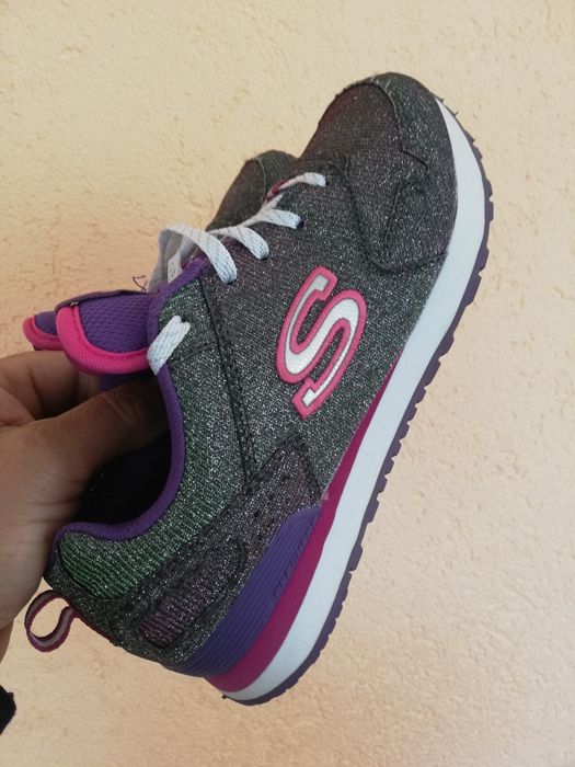 Adidași Skechers nr 35 fete cu sclipici