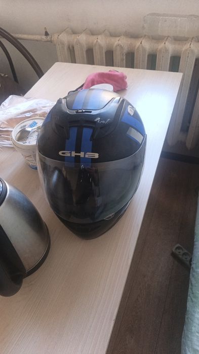 Каска для мотоцикла