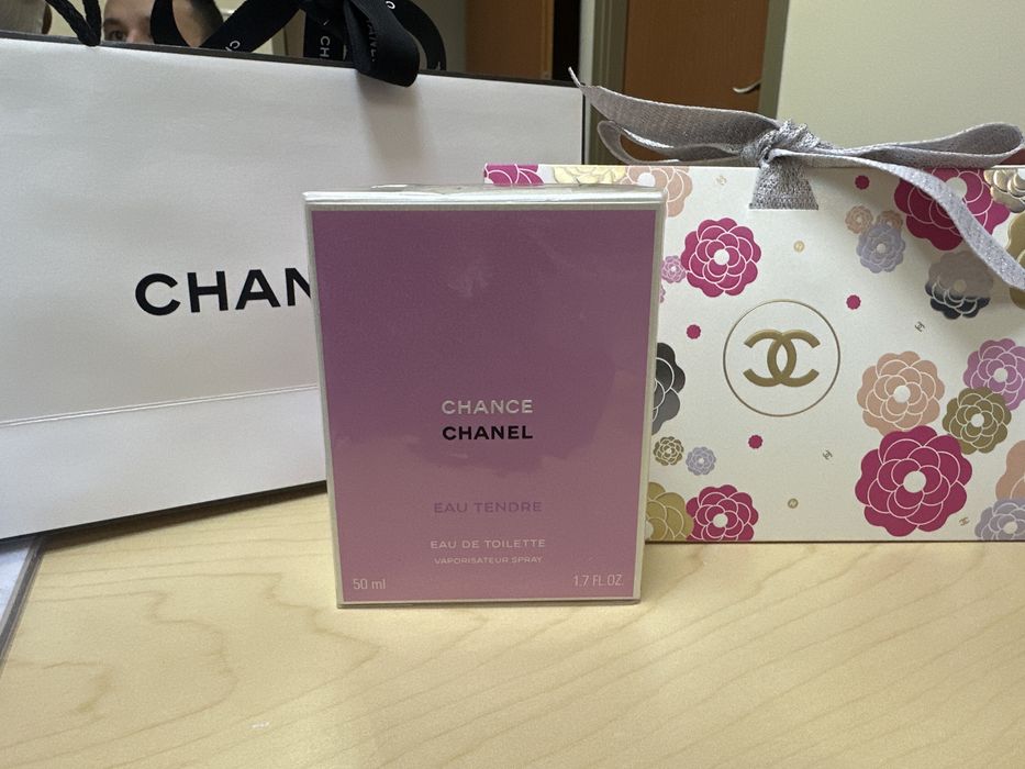Продам духи chanel chance
