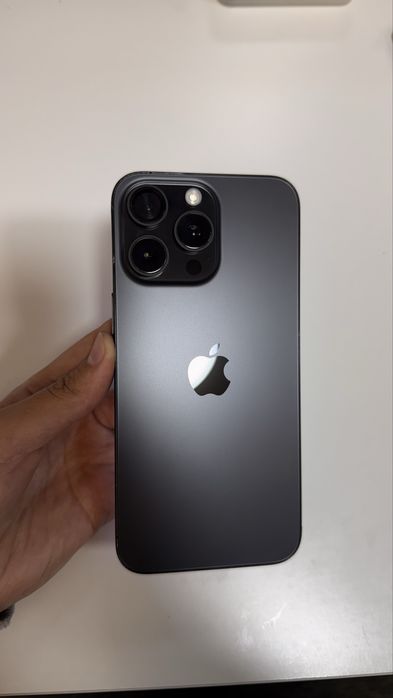 iPhone 15 Pro Max  256gb