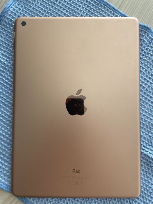 iPad (2018) Wi- Fi32GB - Gold