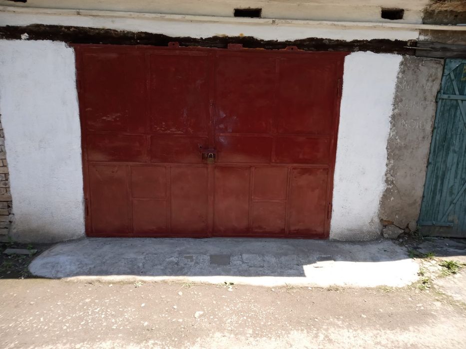 De vanzare Garaj Hunedoara