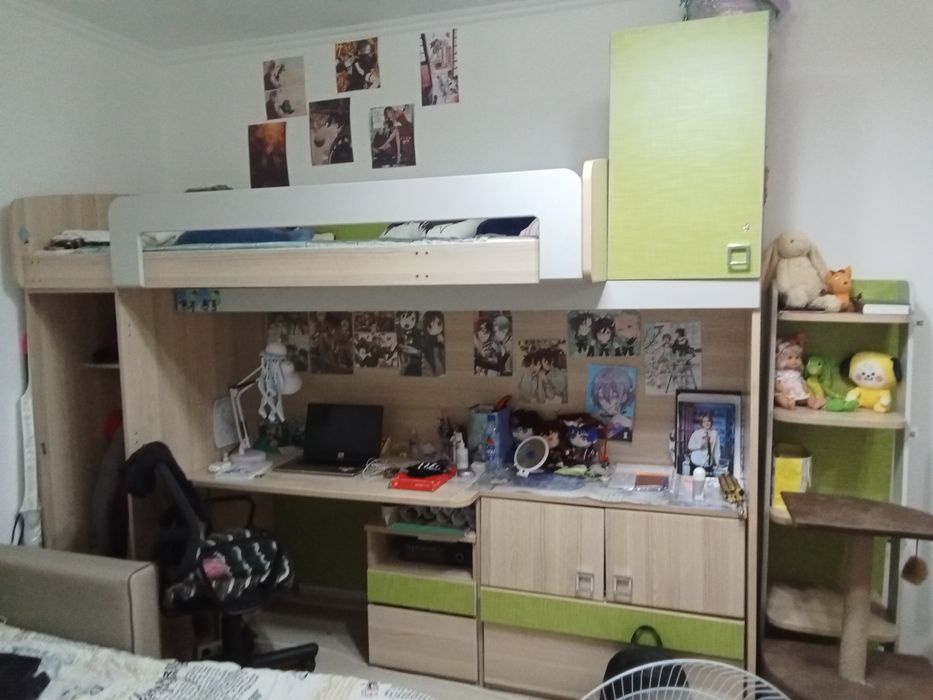 Продам детскую стенку с кроватью