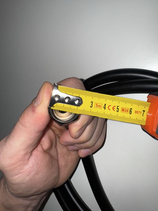 Furtun dus negru 2 m nou